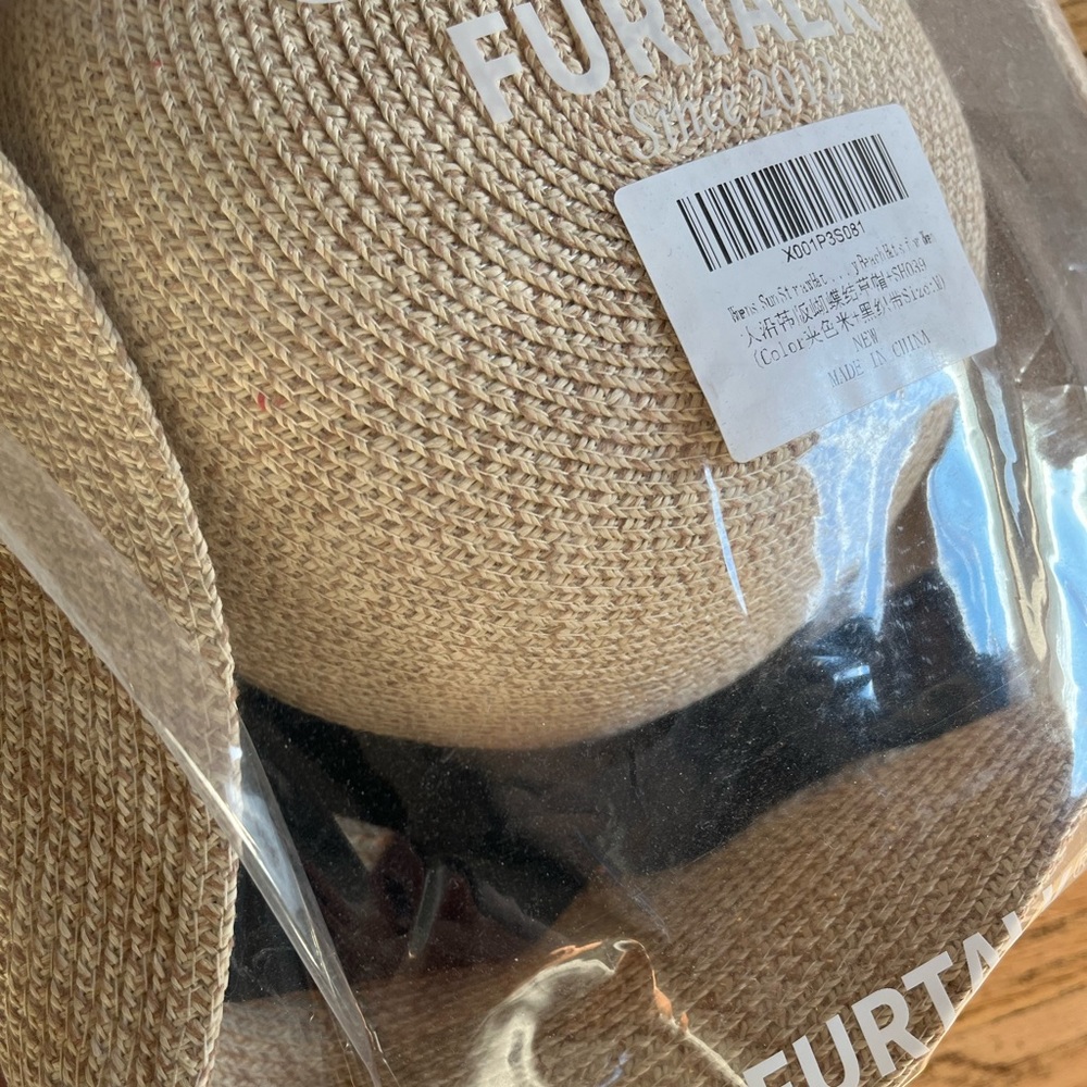 Summer hat - new in bag!